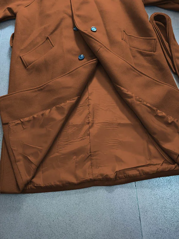 Einfarbiger Mantel mit Lockerer Passform und Gürtel – Perfekt für Den Modernen Look